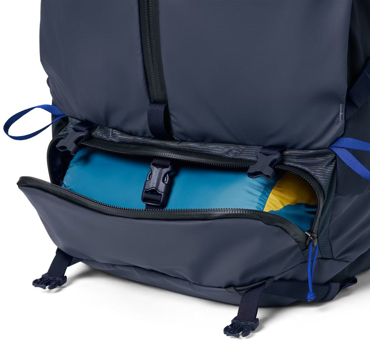 yeti-w-skala-50l-backpack_classic-navy__06-1.jpg